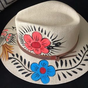 Hand paint hats